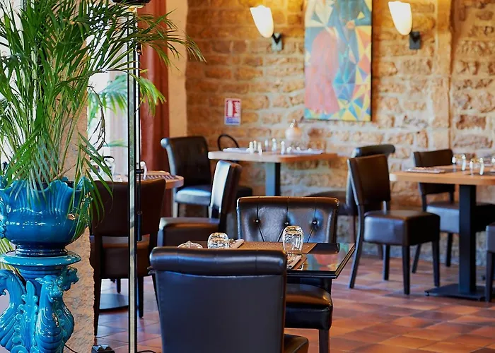 Logis Du Port Bazeilles